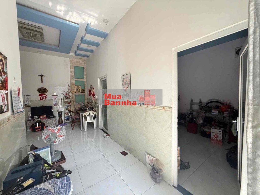 Chủ gửi: MẶT TIỀN NGAY PHAN VĂN Hớn- UỶ BAN XÃ BÀ ĐIỂM