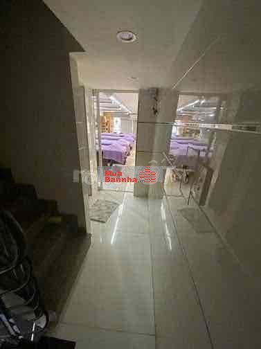 Mặt tiền Huỳnh Văn Bánh 4 lầu đang cho thuê 23tr/tháng chỉ 10.5 tỷ
