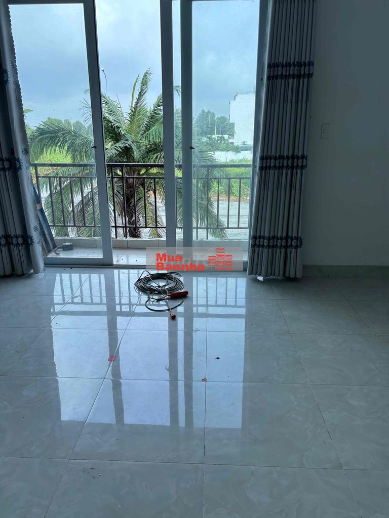 Nhà bán giá 5tỷ4 MẶT TIỀN ĐƯỜNG 40met + CÓ SỔ RIÊNG