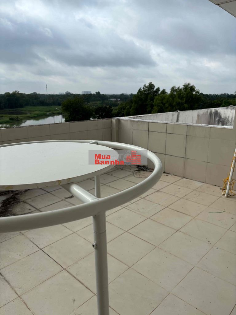 Nhà bán giá 5tỷ4 MẶT TIỀN ĐƯỜNG 40met + CÓ SỔ RIÊNG