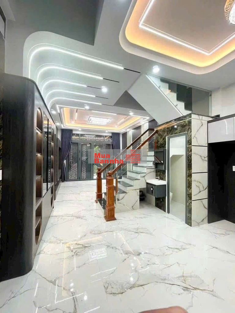 Nhà đồng bộ ngay chợ Lê Văn Quới: 5mx11m đúc 1 lửng 3 lầu, có nội thất