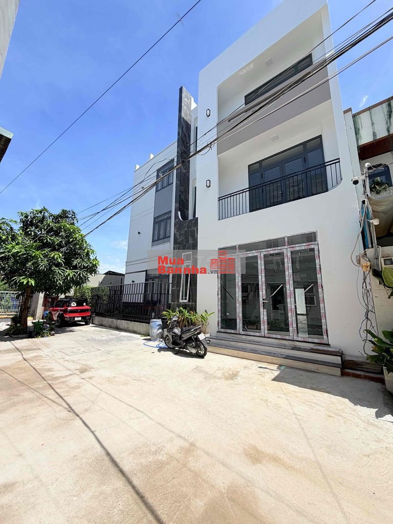 BÁN NHÀ MỚI 3LẦU NGANG (6,4x17) Gần VẠN PHÚC