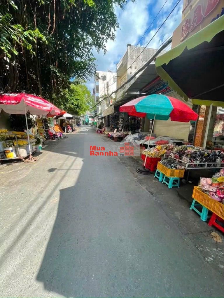 Bán đất và nhà đỗ nhuận
