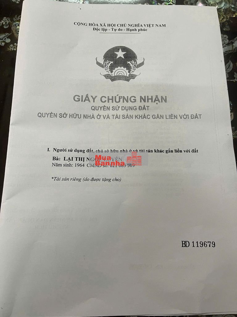 Bán đất và nhà đỗ nhuận