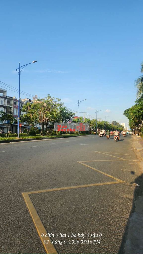 Sốc 13ty5 còn 11ty6 Mặt Tiền Khu Tên Lửa .