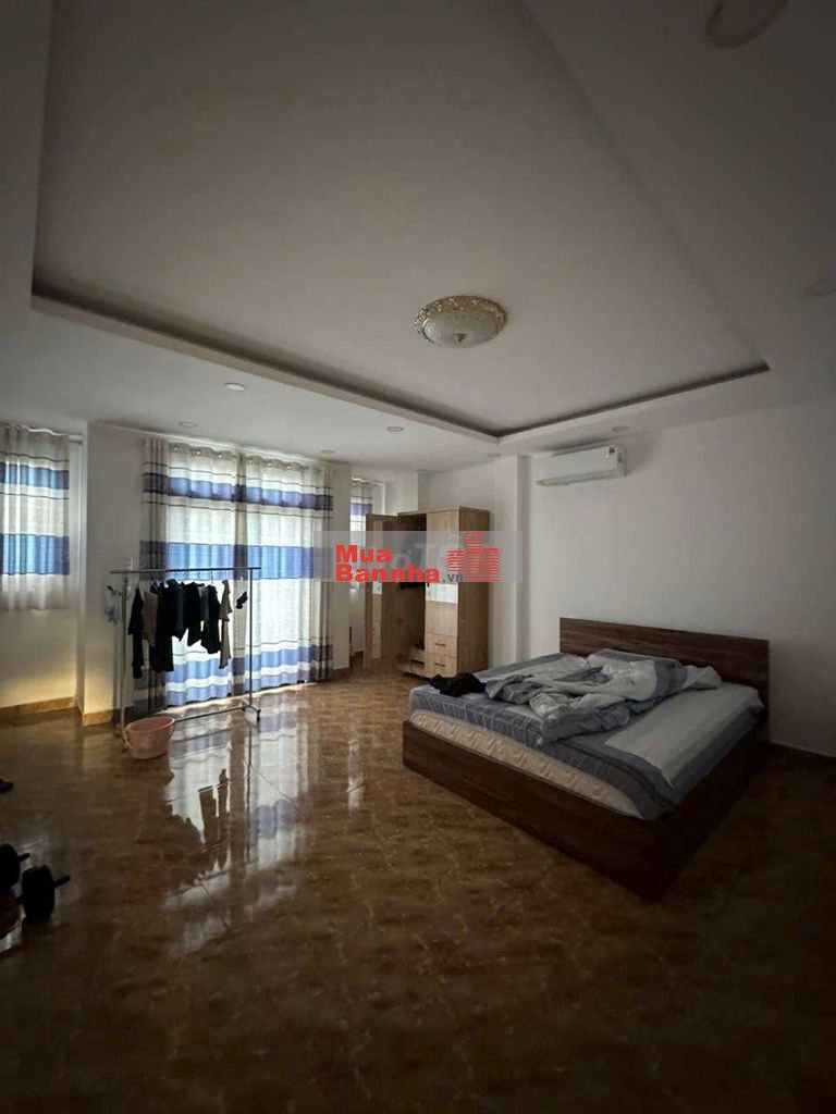 Sốc 13ty5 còn 11ty6 Mặt Tiền Khu Tên Lửa .