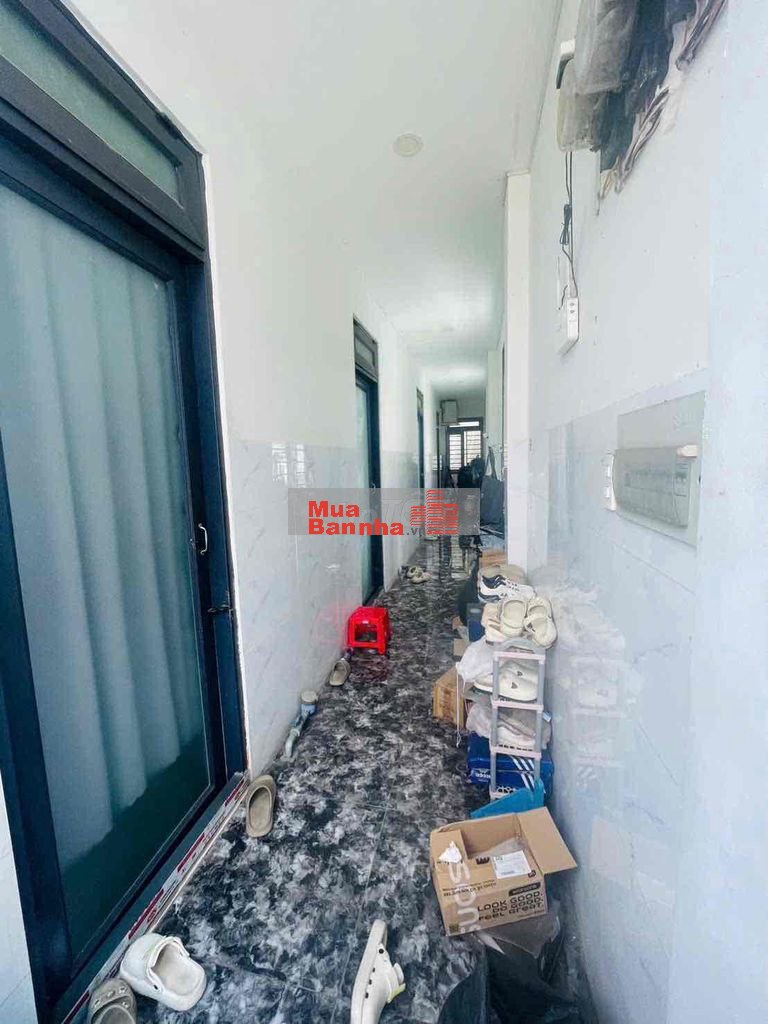 95m2(5.5x17)công nhận đủ Nhà 4 tầng 6 phòng dòng tiền 20tr/tháng