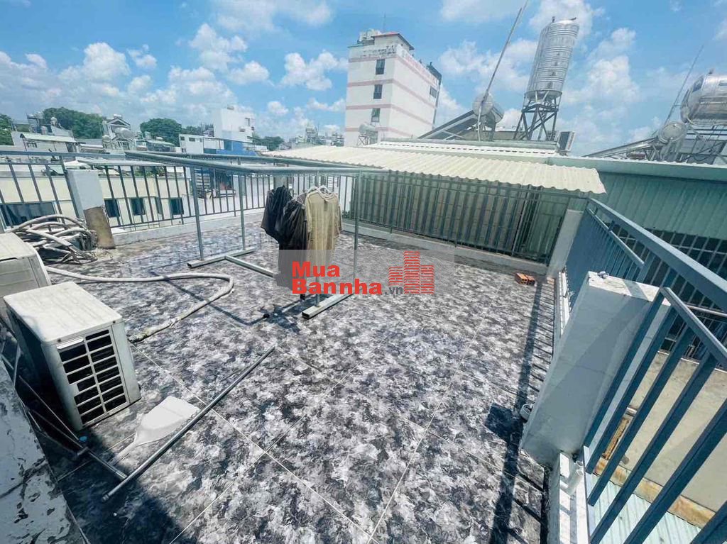 95m2(5.5x17)công nhận đủ Nhà 4 tầng 6 phòng dòng tiền 20tr/tháng