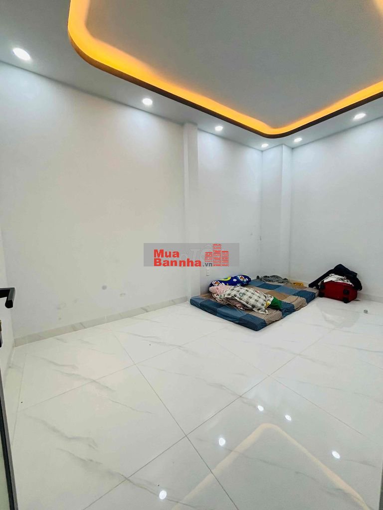 Nhà 4.3x15m 1 trệt 1 lầu 3PN 3WC trung tâm Tân Phú - Giá 6.45 tỷ TL