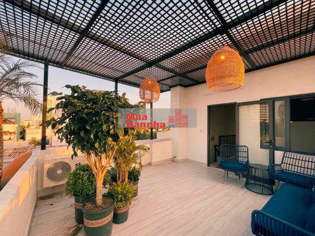 🔥NHÀ MĂT TIỀN QH ĐƯỜNG 5M5 - 4 TẦNG CÓ HỒ BƠI - GẦN BIỂN