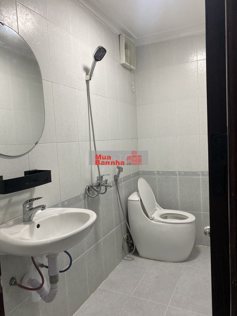 BÁN NHÀ 3 TẦNG 100M2 NGAY BẾN XE TRUNG TÂM TP ĐÀ NẴNG