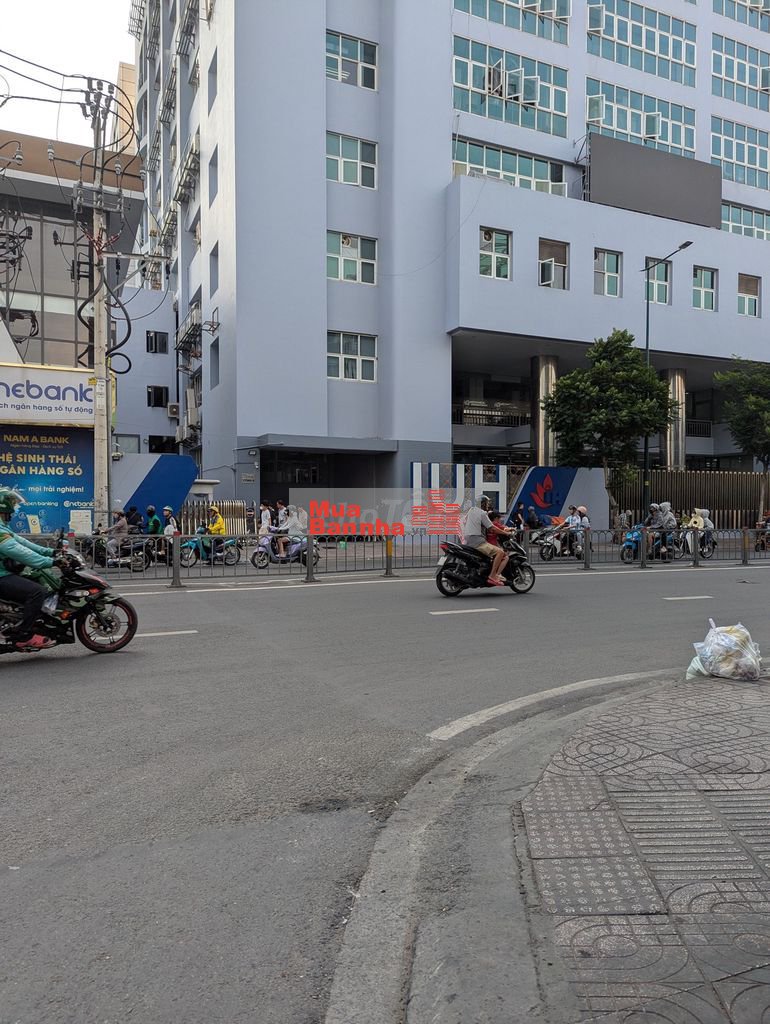 Cỗ máy in tiền cạnh 2 trường ĐH - Xây CHDV vài bước chân đến IUH