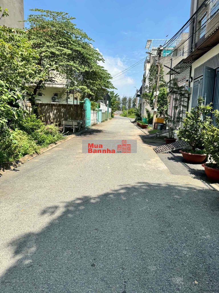 100m2 - 5 ty 3 - KHU CHỢ HIỆP BÌNH - HẺM XE HƠI- NHÀ CẤP 4 CŨ