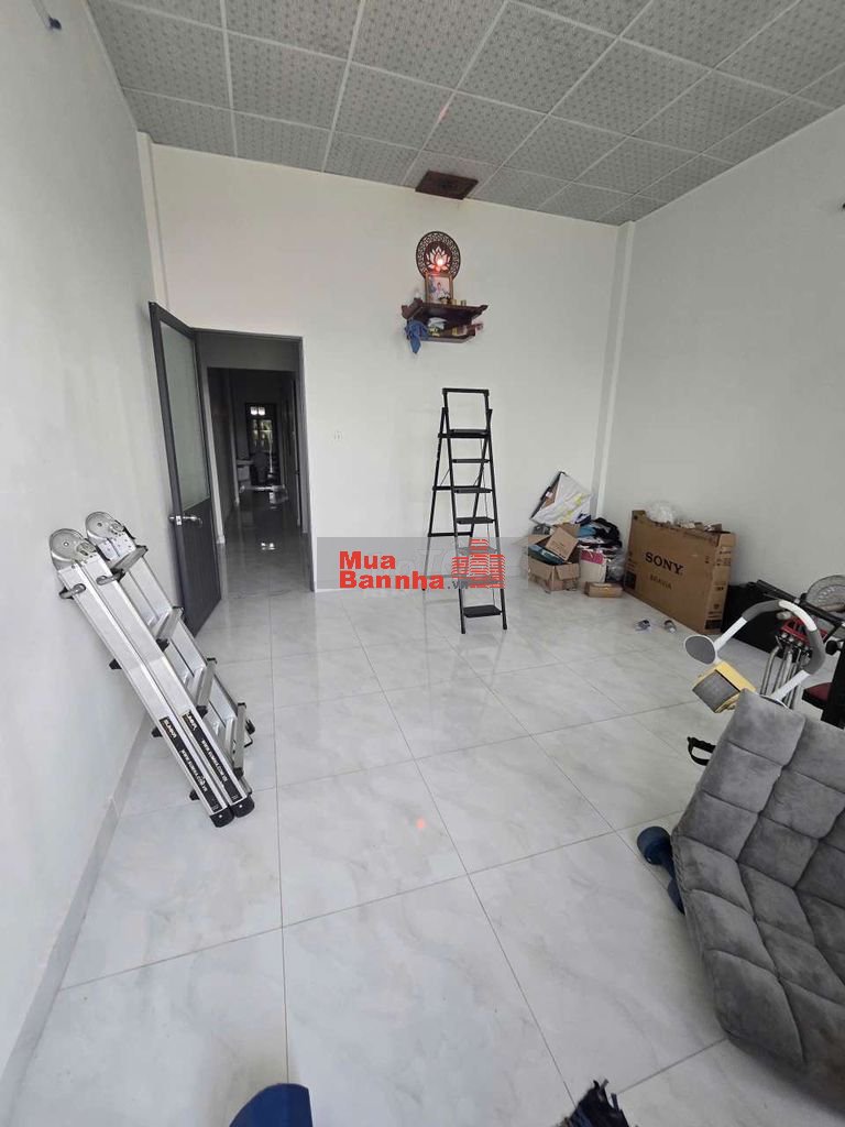 bán nhà mặt tiền đường nhựa long trạch