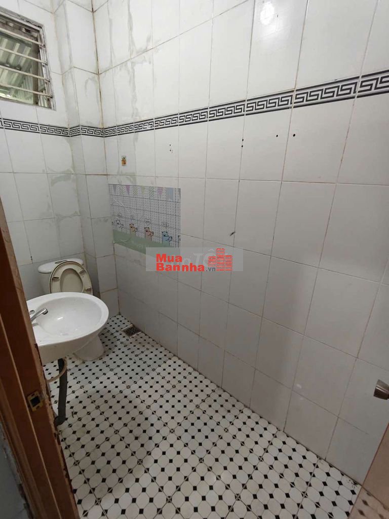 Bán nhà đường số 5 KDC Tân Phú Thạnh