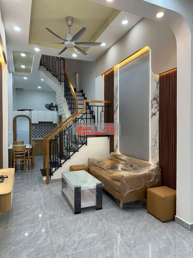 cần bán gấp nhà mặt tiền thống nhất