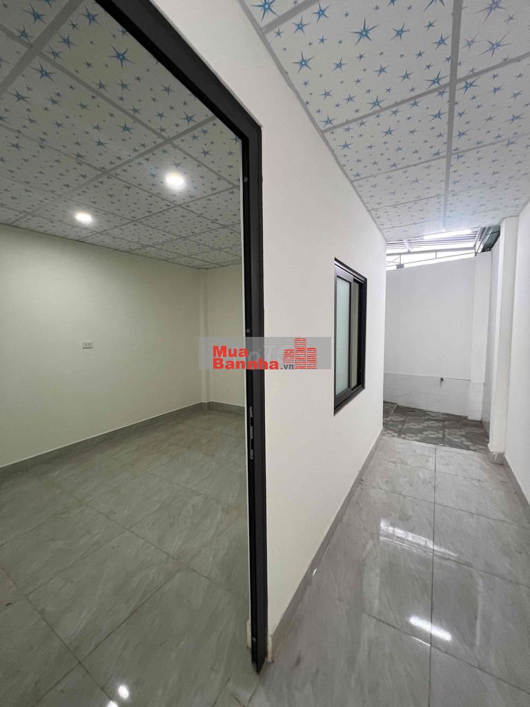 A trai hạ giá cần bán gấp căn nhà mặt tiền kinh doanh rộng 130m2
