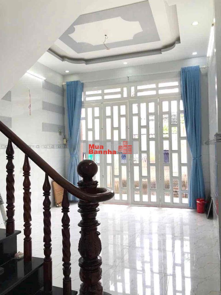 Nhà Bán Phú Định giáp Q6 ,Sổ Hồng hoàn công đủ, BTCT,cách MT 50m
