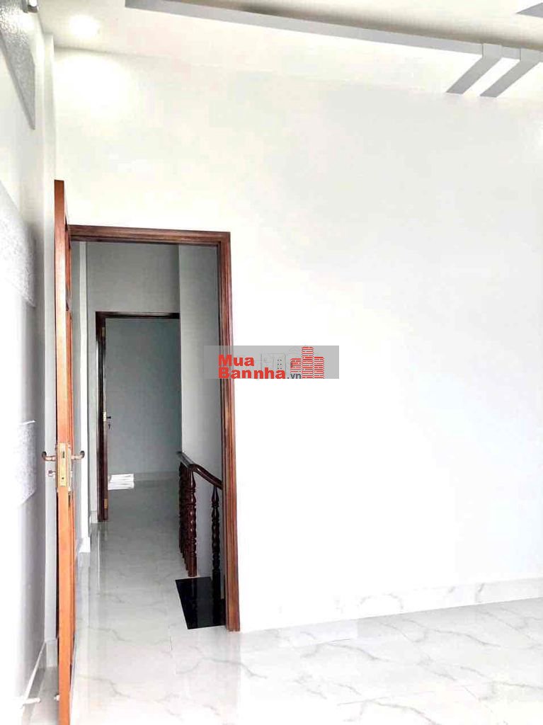 Nhà Bán Phú Định giáp Q6 ,Sổ Hồng hoàn công đủ, BTCT,cách MT 50m