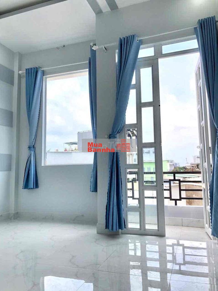 Nhà Bán Phú Định giáp Q6 ,Sổ Hồng hoàn công đủ, BTCT,cách MT 50m