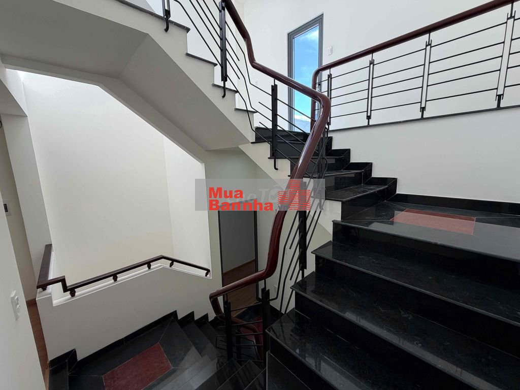 🔥NHÀ MỚI NGUYÊN CĂN - MẶT TIỀN NGÔ THỊ LIỄU – FULL NỘI THẤT – TRUNG