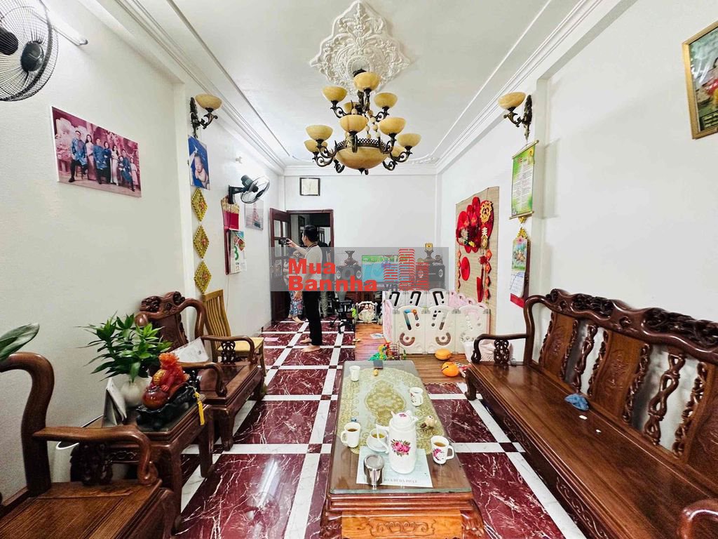 Bán nhà mặt tiền đường Phú Diễn cạnh Đại học Tài nguyên Môi trường