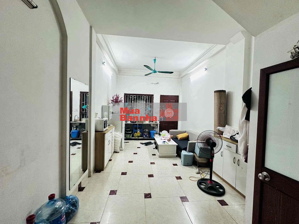 Bán nhà mặt tiền đường Phú Diễn cạnh Đại học Tài nguyên Môi trường