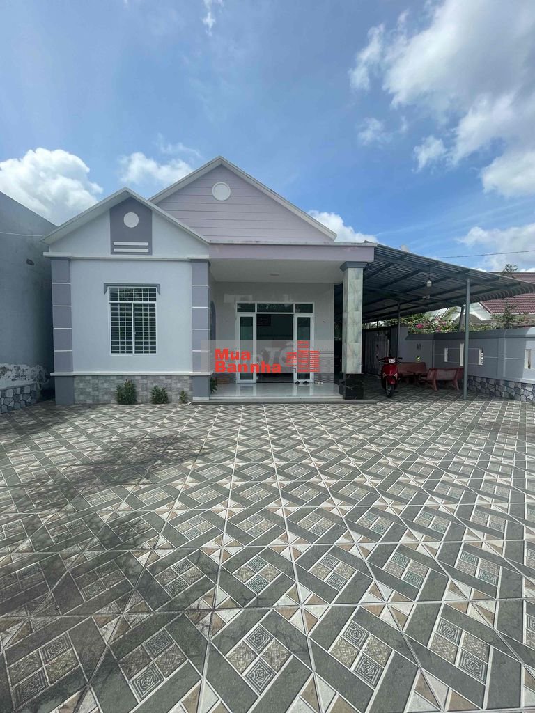 Nhà vườn đẹp Bến Tre 794m2 có sổ hồng - Giá cả thương lượng