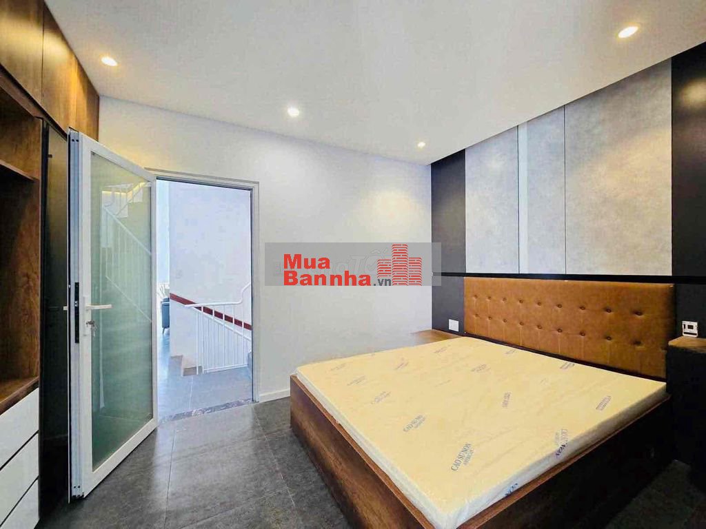 Cực rẻ nhà 3 tầng hiện đại lô góc,chỉ 30m ra mặt tiền Tôn Đưc Thắng