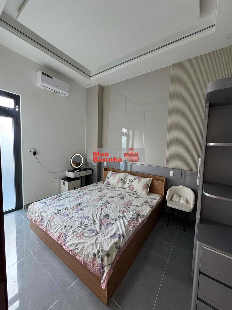 BIỆT THỰ ĐÔNG THẠNH - 8x20 - 2 Tầng Mái Ngói - LH Ngay