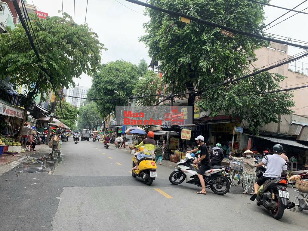 Bán nhà 2 tầng MTKD Cây Keo, DT: 4x17, vị trí đẹp, ngay chợ.