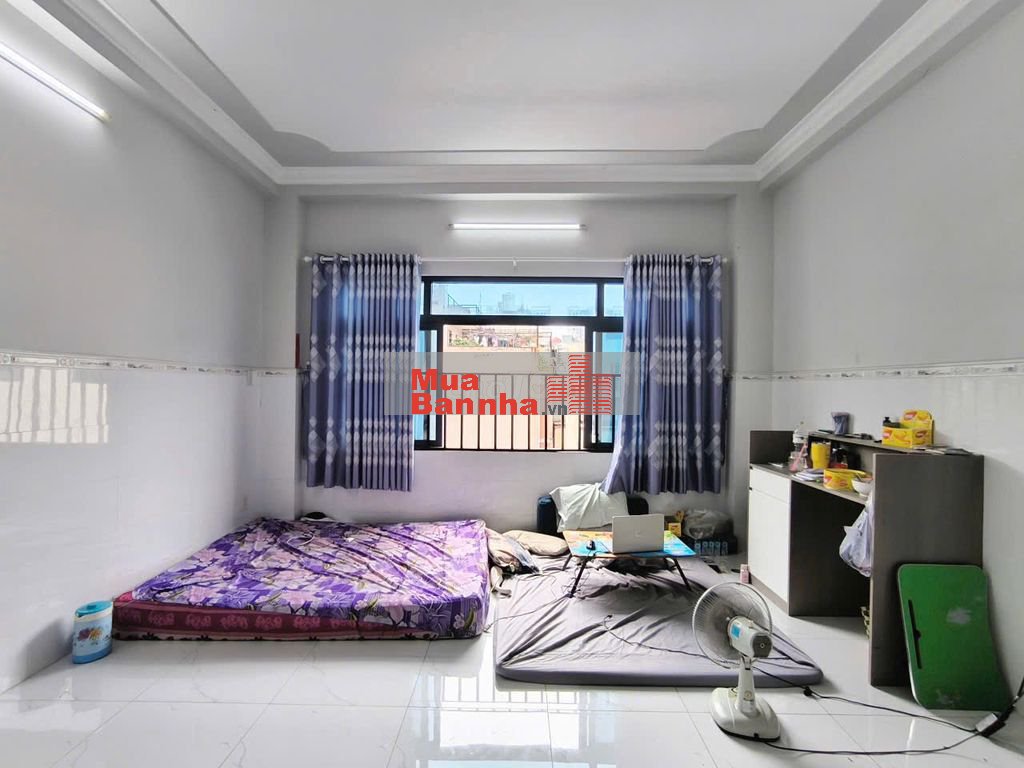 Bán nhà 2 tầng MTKD Cây Keo, DT: 4x17, vị trí đẹp, ngay chợ.