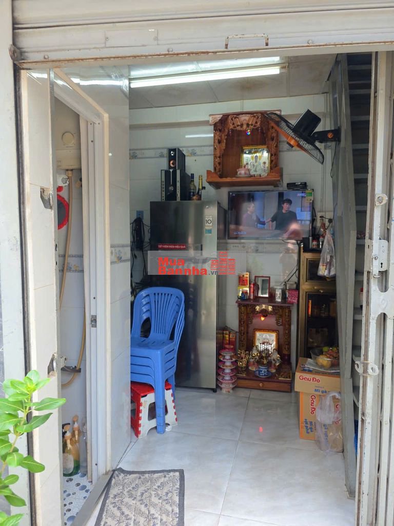 1,65 TỶ NHÀ MTKD CỰC KỲ SẦM UẤT GẦN NGÃ TƯ LẠC LONG QUÂN-ÂU CƠ