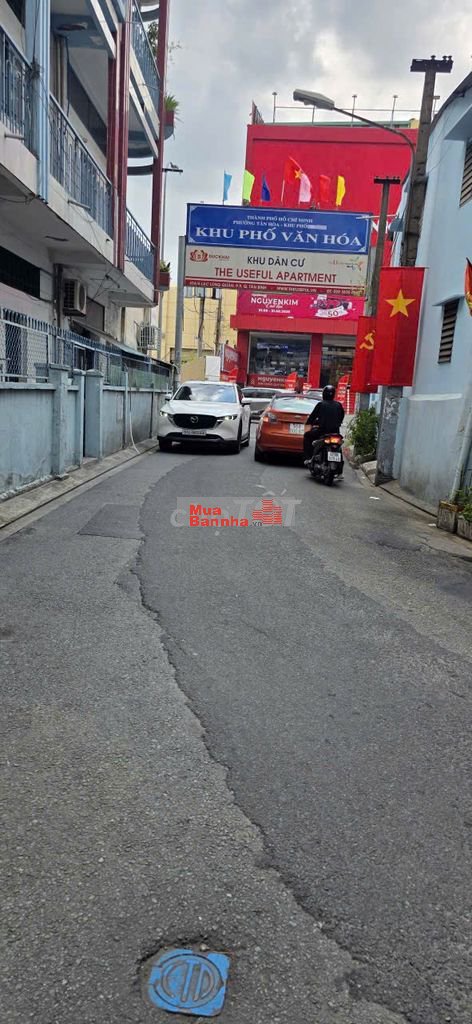 1,65 TỶ NHÀ MTKD CỰC KỲ SẦM UẤT GẦN NGÃ TƯ LẠC LONG QUÂN-ÂU CƠ