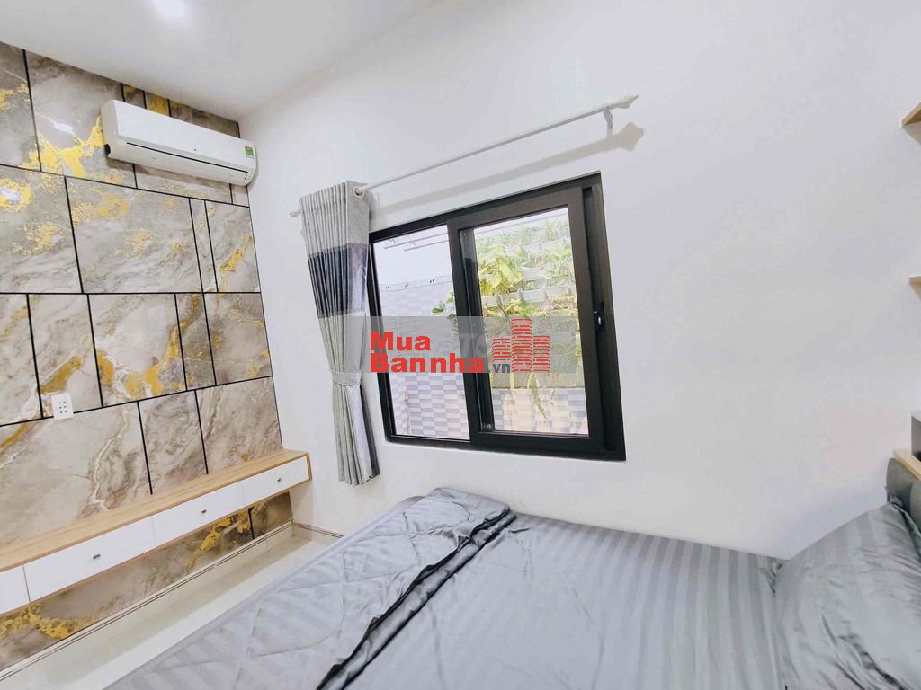 Quá rẻ 3.39 tỷ nhà 2 tầng full nội thất ngay đầu đường Hoàng Văn Thái