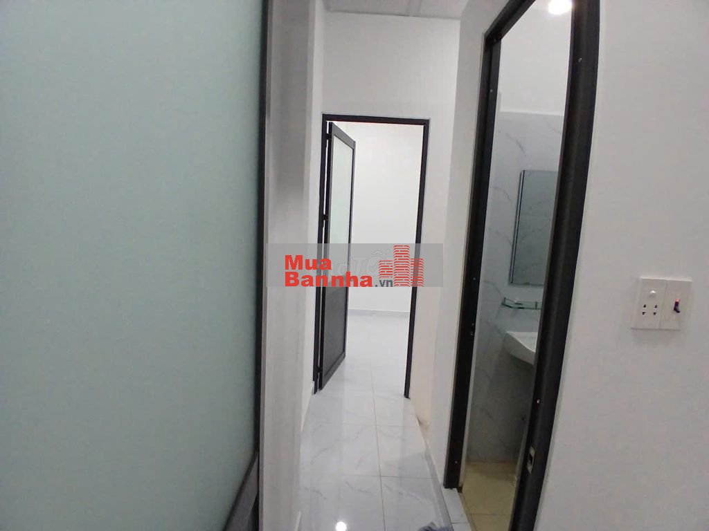 NHÀ MỚI 2PN KHU AN NINH ĐƯỜNG LÝ THƯỜNG KIỆT GIÁP Q10 Q11