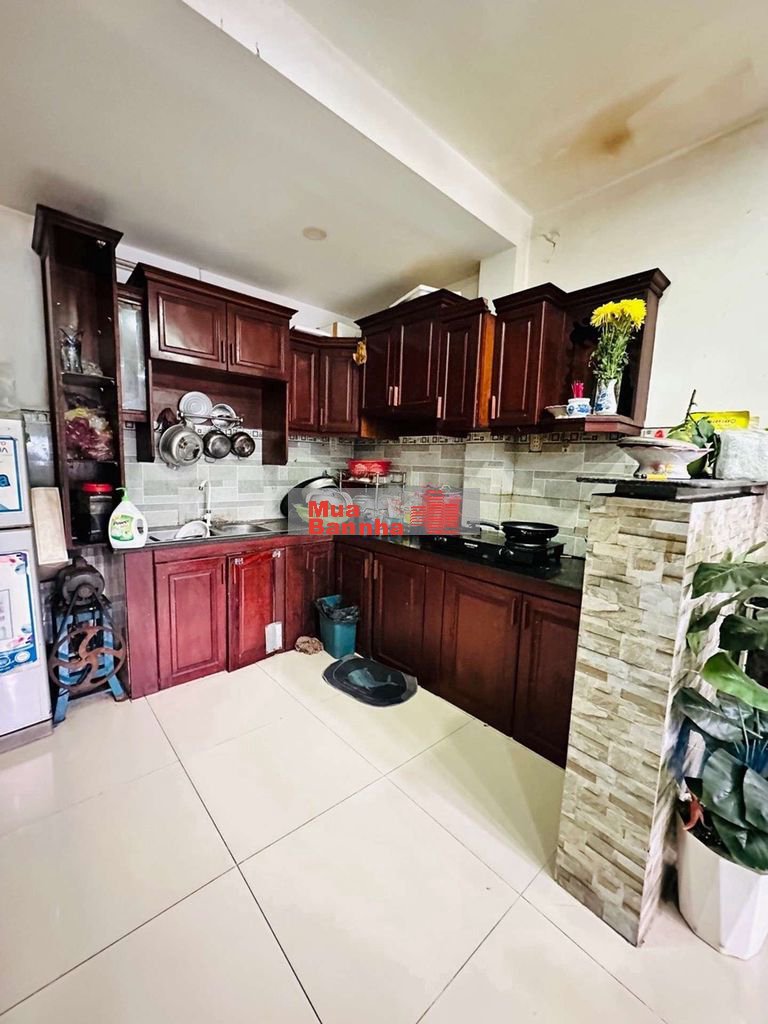 Bán nhà Nguyễn Thị Tú 4x25 xe tải thông kinh doanh giá ngộp 3.99 tỷ