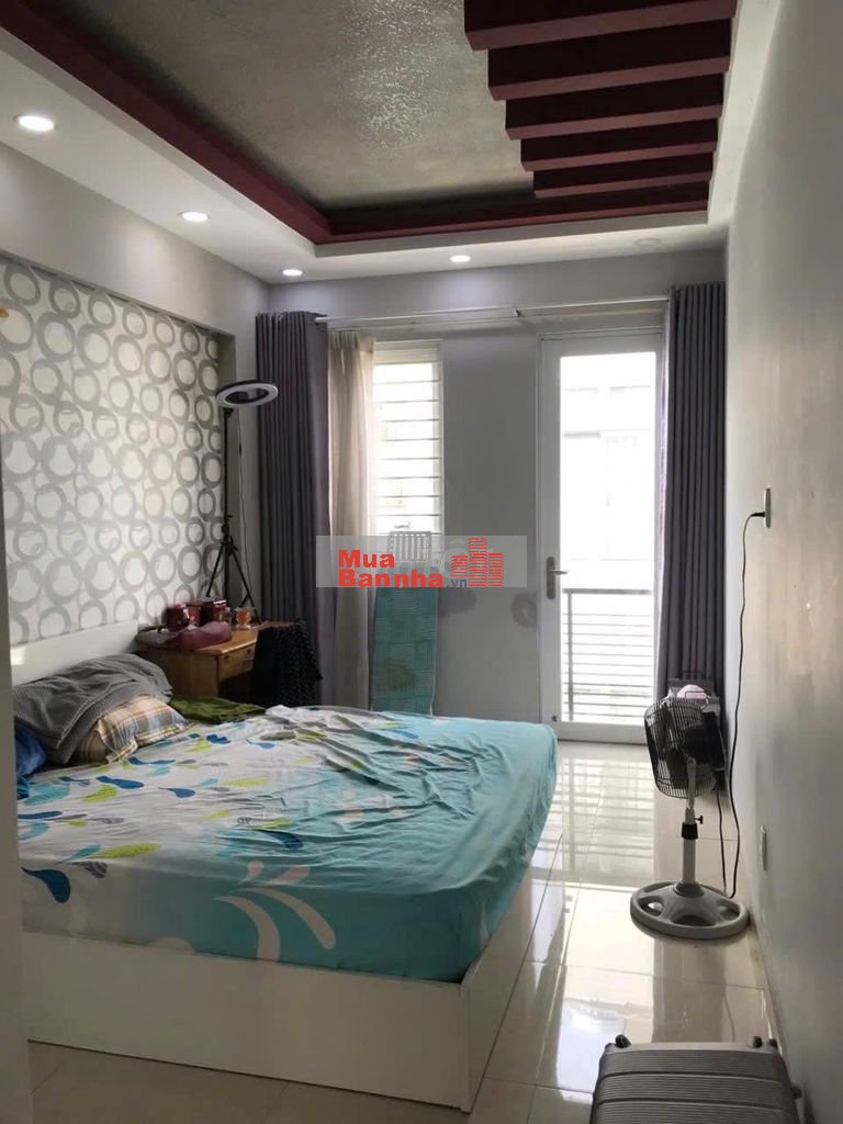 Nhà 5 tầng ngay Nguyễn Tri Phương, Q10, nhà ở ngay, giá 6 tỷ tl