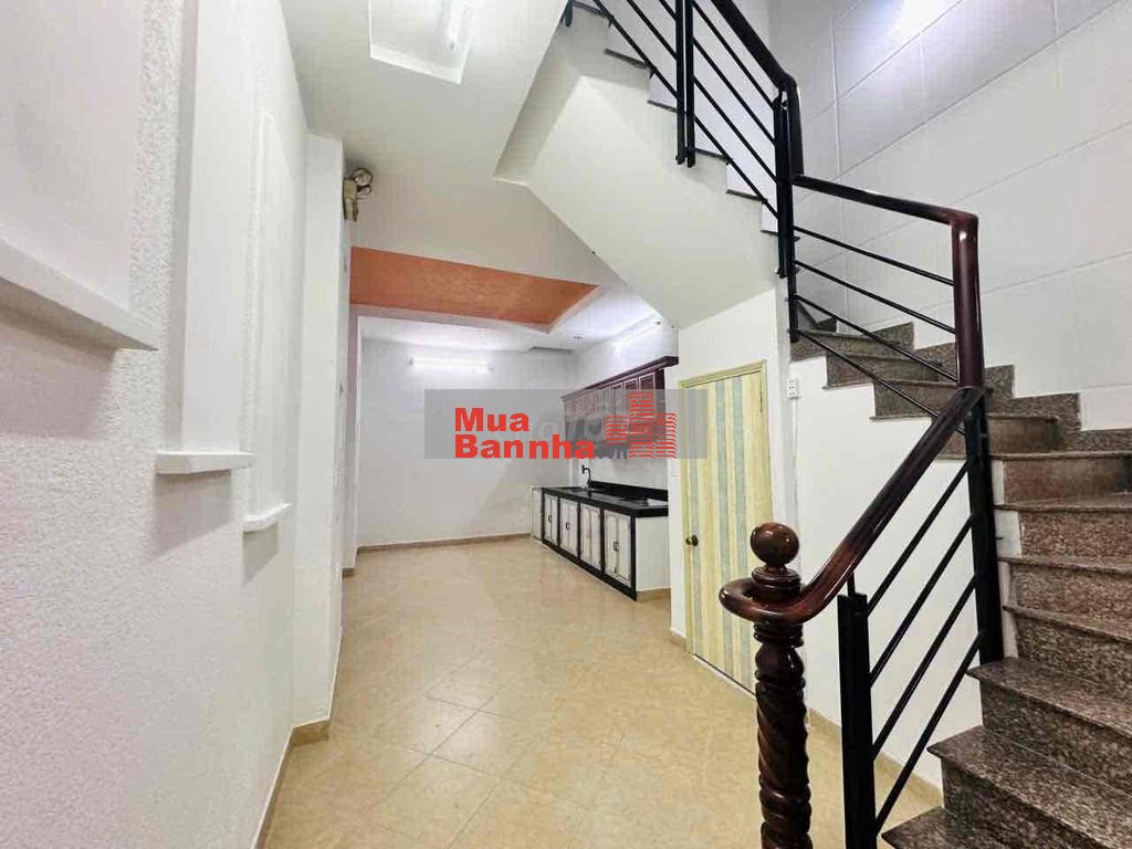 Nhà 3 Tầng P13 Tân Bình - Đối Diện E.Town - Gần Ga T3 - 5.6 Tỷ