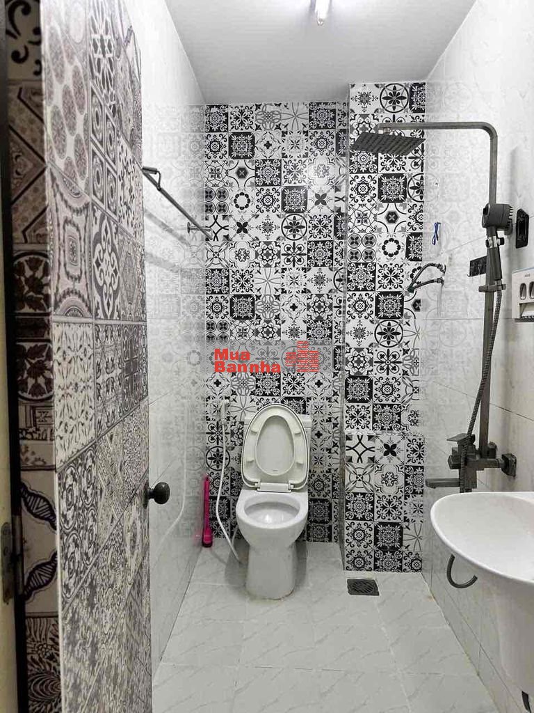 Nhà 3 Tầng P13 Tân Bình - Đối Diện E.Town - Gần Ga T3 - 5.6 Tỷ