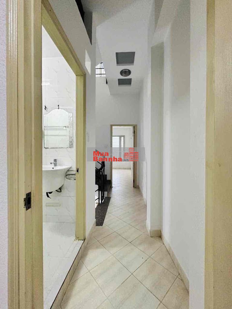 Nhà 3 Tầng P13 Tân Bình - Đối Diện E.Town - Gần Ga T3 - 5.6 Tỷ