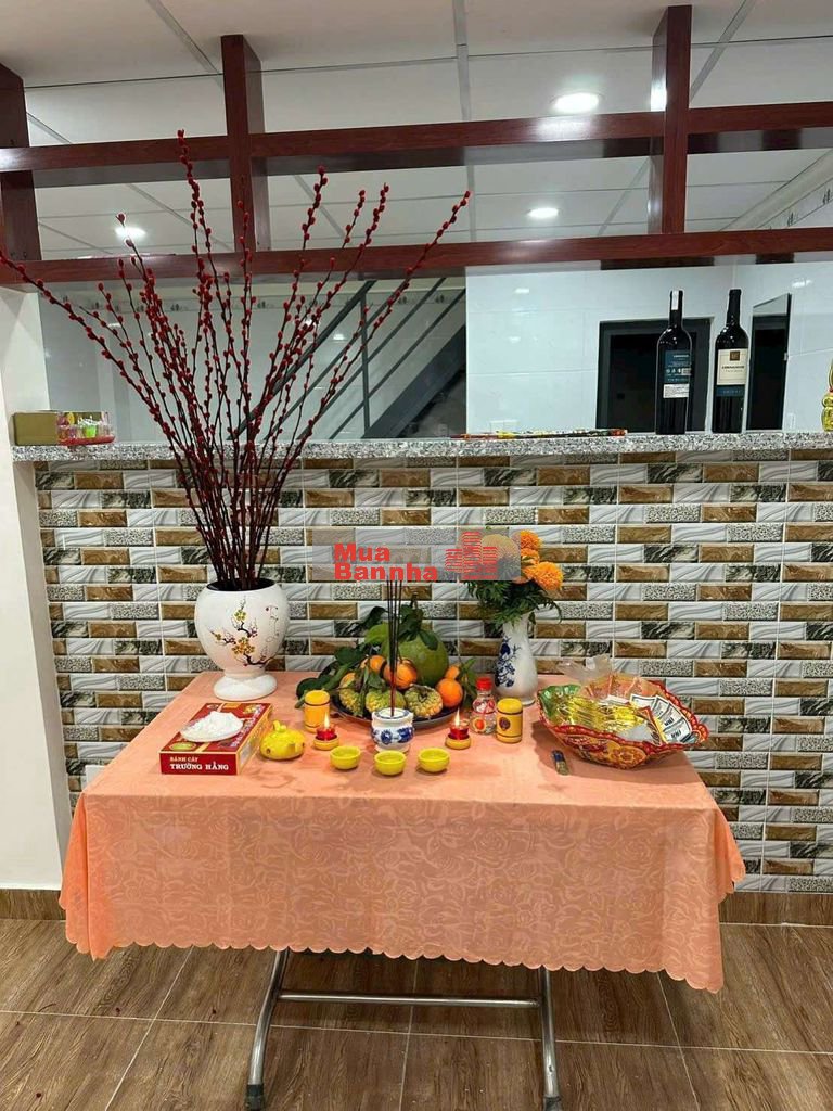 BÁN NHÀ CẤP 4 – NGAY CHỢ TĂNG NHƠN PHÚ