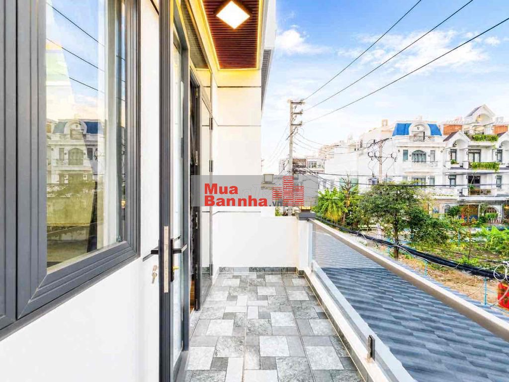 NHÀ PHỐ SANG TRỌNG VÀO Ở NGAY - HẺM THÔNG 6M 2581 HUỲNH TẤN PHÁT