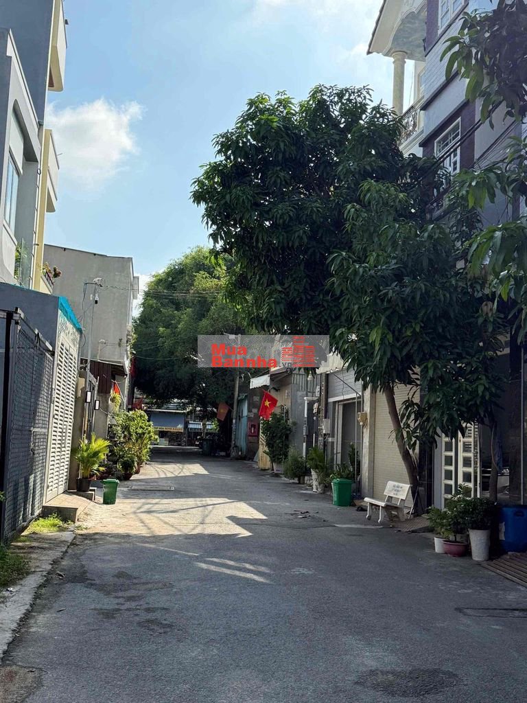 CHÍNH CHỦ BÁN NHÀ ĐƯỜNG XE TẢI QUAY ĐẦU