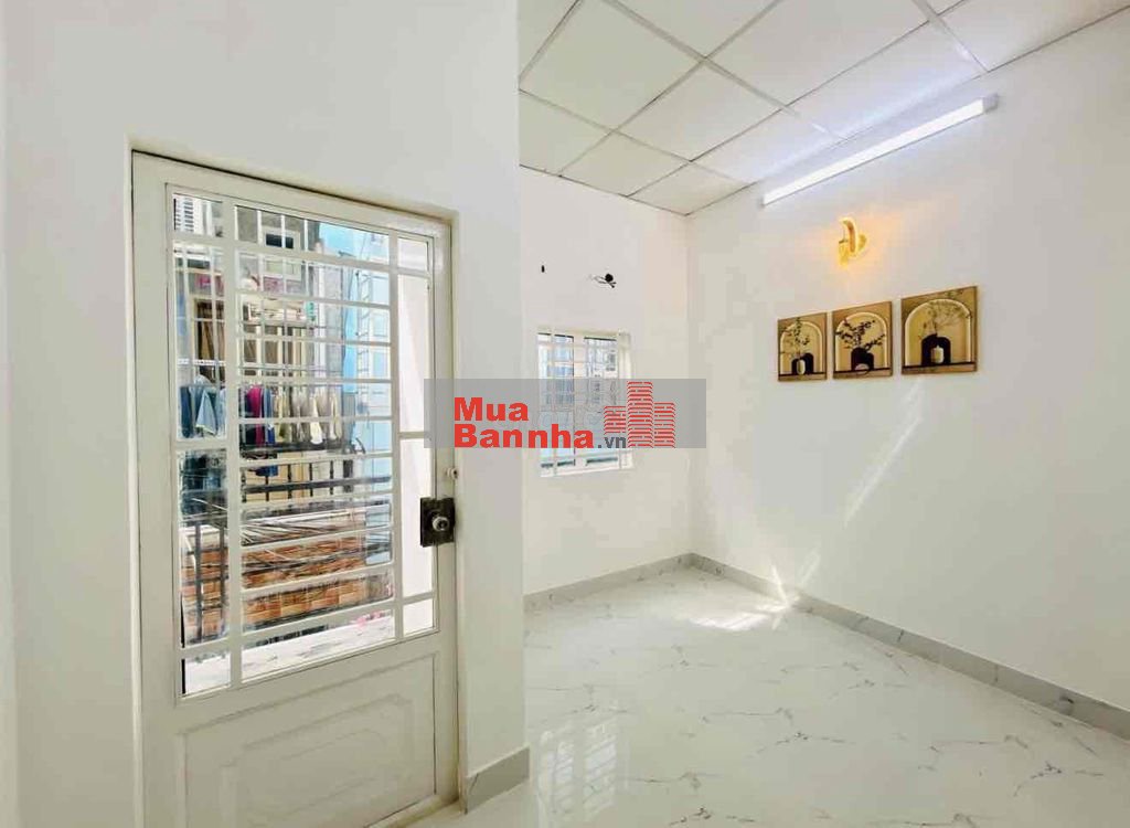 ✅Nhà có sổ hồng dsh , dt : 3,5 x 7 , khu dân cư hiện hữu🏡