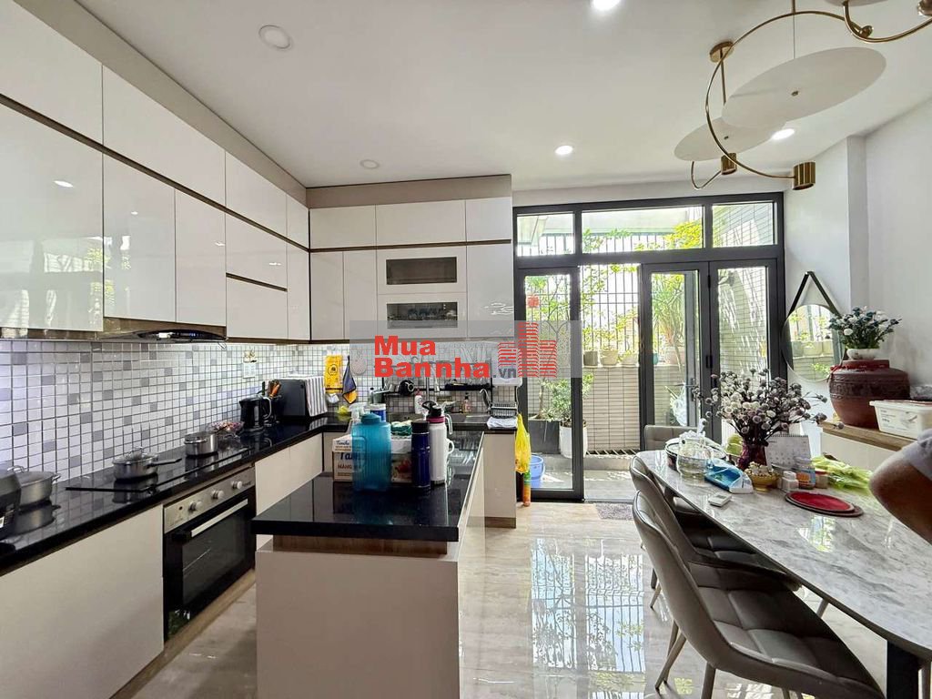 Siêu Phẩm 5m x 17m. Xây bán hầm 3 Lầu 1/ Hiệp Thành 35. Ngay Bia Tiger
