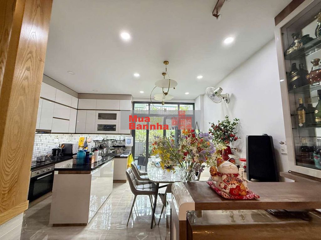 Siêu Phẩm 5m x 17m. Xây bán hầm 3 Lầu 1/ Hiệp Thành 35. Ngay Bia Tiger