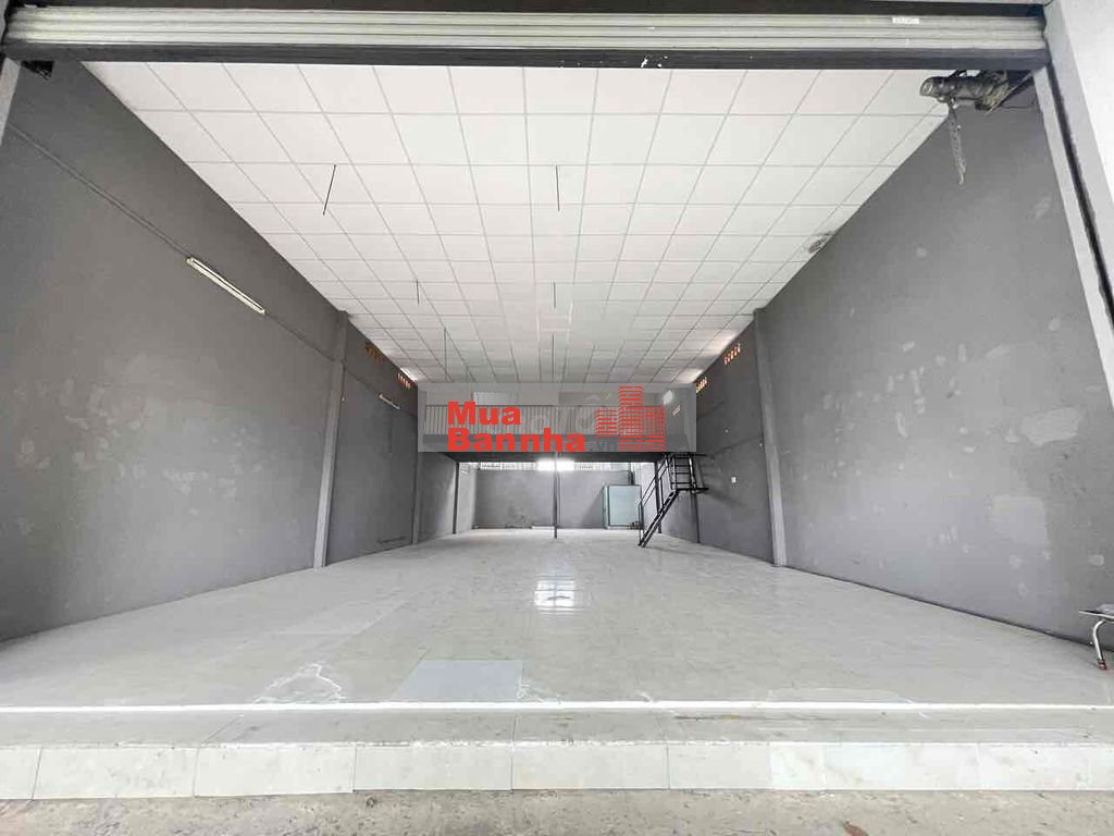 BÁN NHÀ 8m x 25m