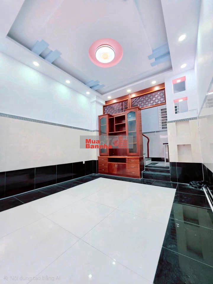 Nhà ở quận 8 - Đường Bông Sao - Hẻm xe hơi