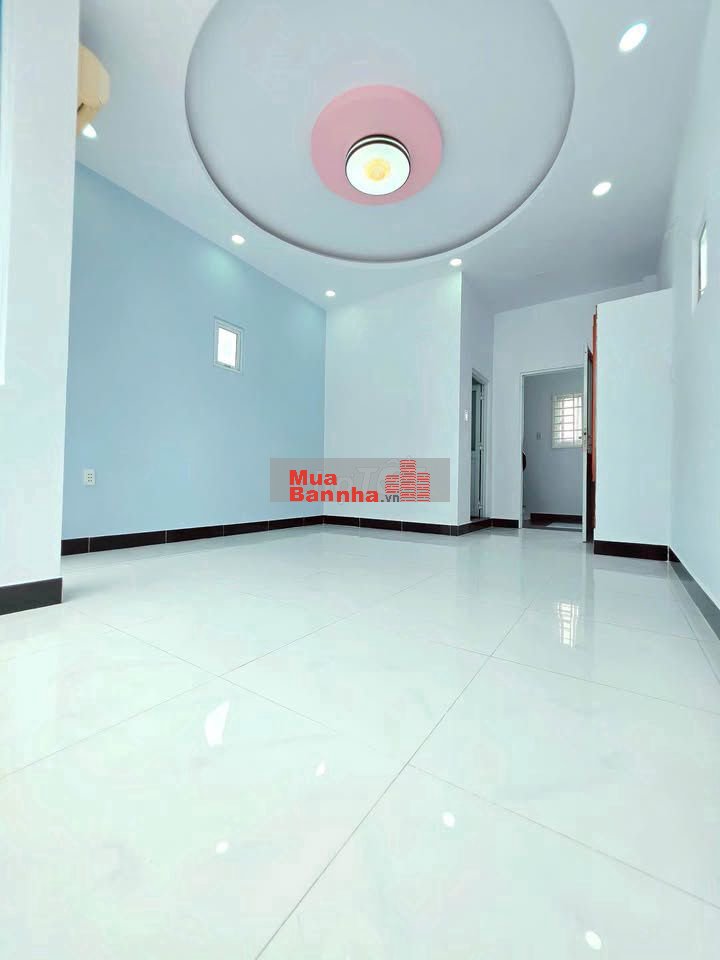 Nhà ở quận 8 - Đường Bông Sao - Hẻm xe hơi